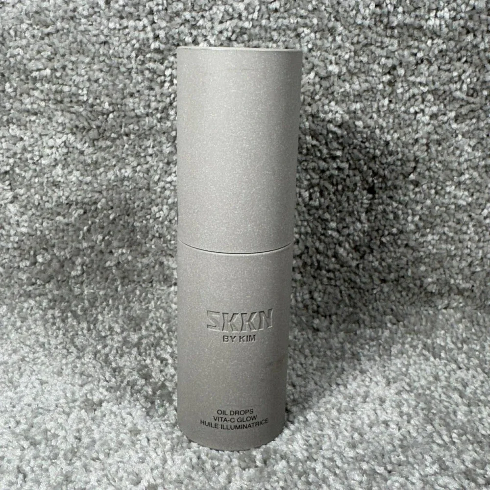 SKKN BY KIM Oil Drops Vita-C Glow Face Oil Neutral‎ Stone Unisex 1oz 30ml